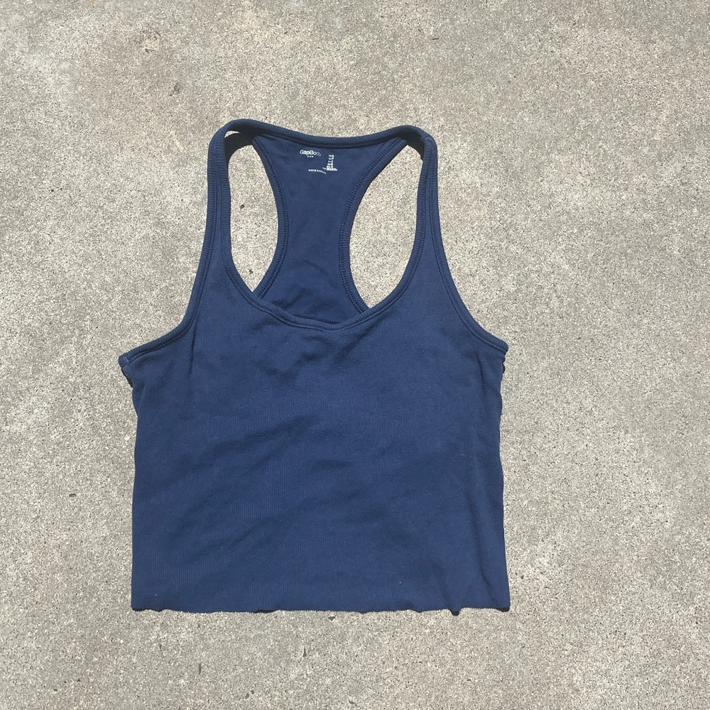 GapBody dark blue tank